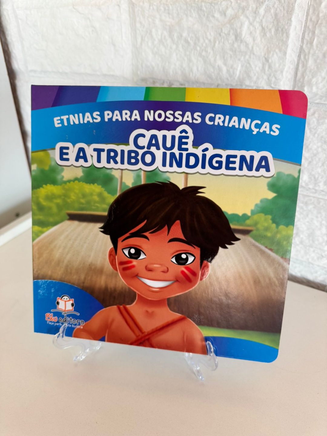Coleção Etnias- Cauê e a tribo indígena