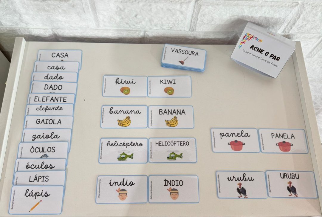 Jogo de pareamento letra de forma com letra cursiva - Imagem 2
